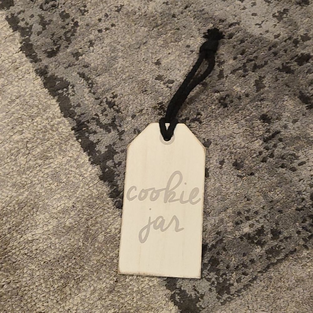 ‎NWT cookie jar tag